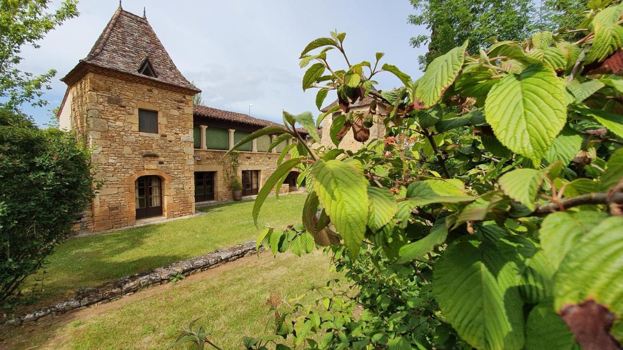 Hotel Domaine Du Cardou Puy-lʼÉvêque Esterno foto