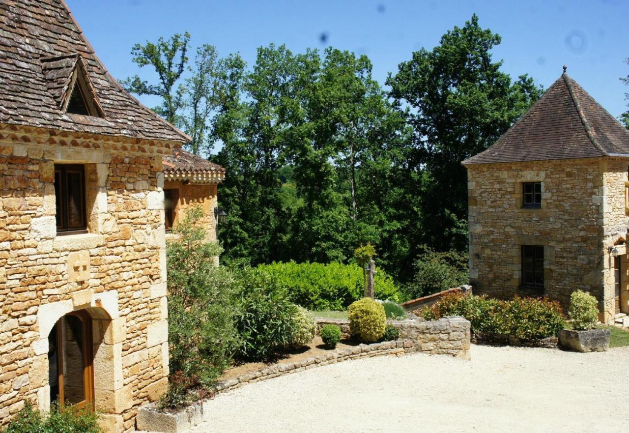 Hotel Domaine Du Cardou Puy-lʼÉvêque Esterno foto